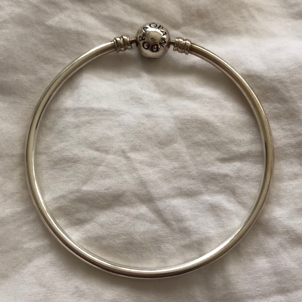 Pandora clasp bangle 7.5 in. Sterling Silver